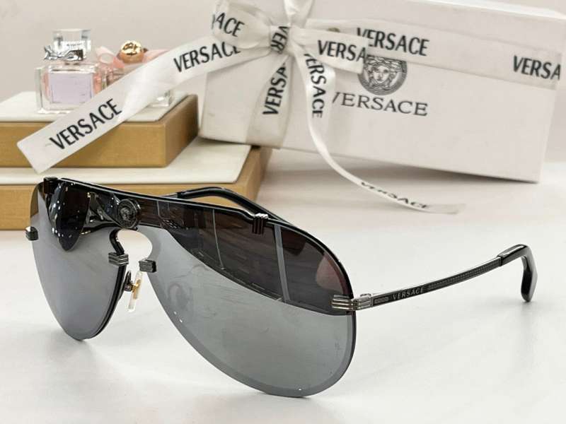 Picture of Versace Sunglasses _SKUfw53697290fw